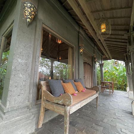 Thani Villa Ubud  Exterior photo